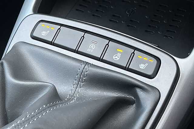 Hyundai i10 1.0 MPi Premium 5dr