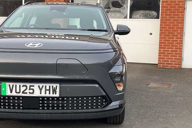 Hyundai KONA 65 kWh (218ps) Advance