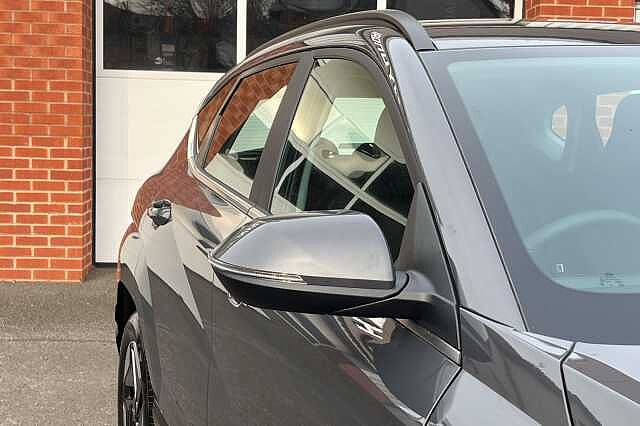 Hyundai KONA 65 kWh (218ps) Advance