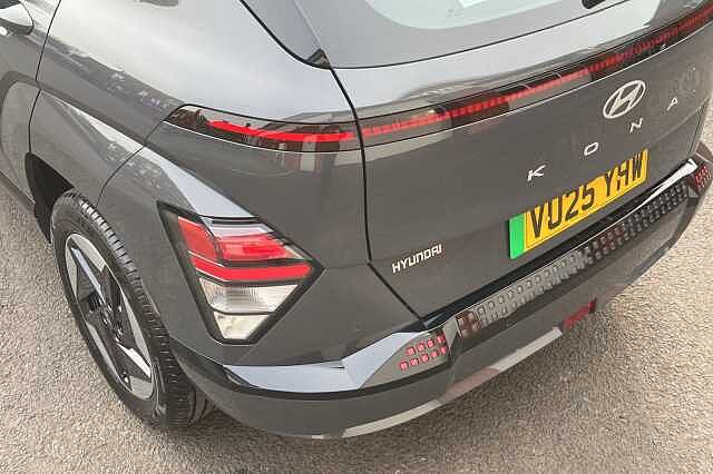Hyundai KONA 65 kWh (218ps) Advance