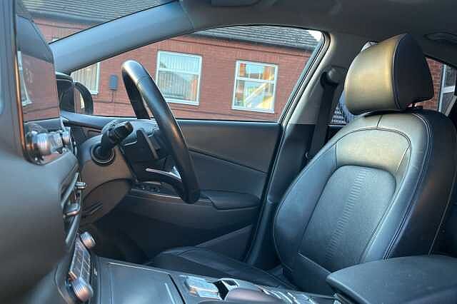 Hyundai KONA Ultimate 64kWh 5dr Auto Black