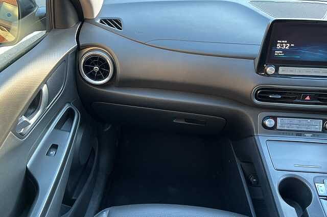 Hyundai KONA Ultimate 64kWh 5dr Auto Black