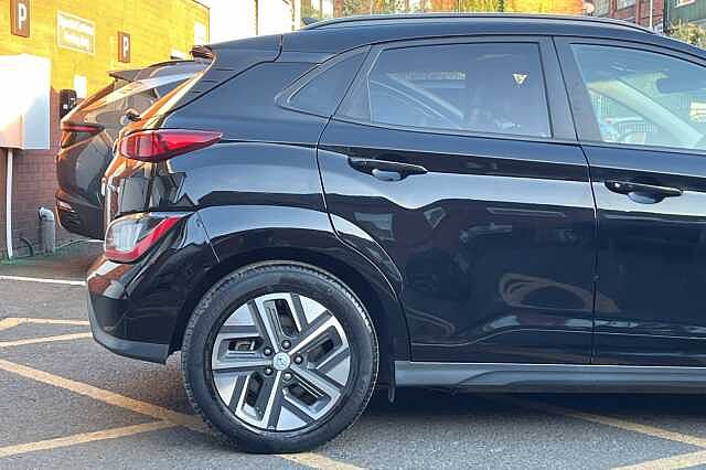 Hyundai KONA Ultimate 64kWh 5dr Auto Black