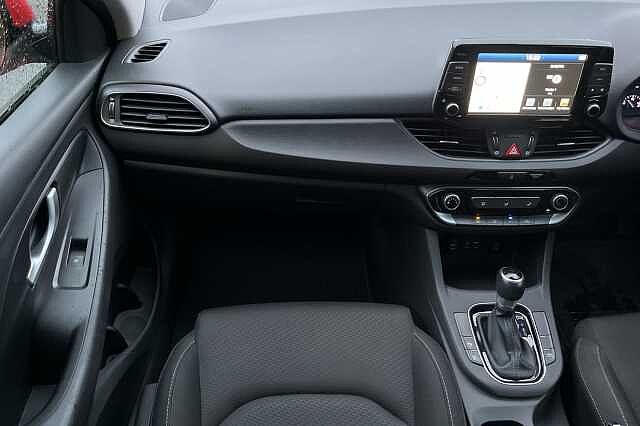 Hyundai i30 1.6 CRDi [136] SE Nav 5dr DCT