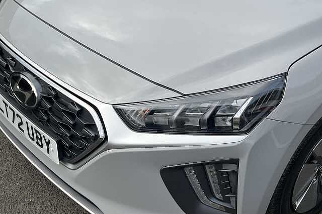 Hyundai IONIQ 1.6 GDi Hybrid Premium 5dr DCT