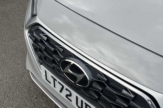 Hyundai IONIQ 1.6 GDi Hybrid Premium 5dr DCT