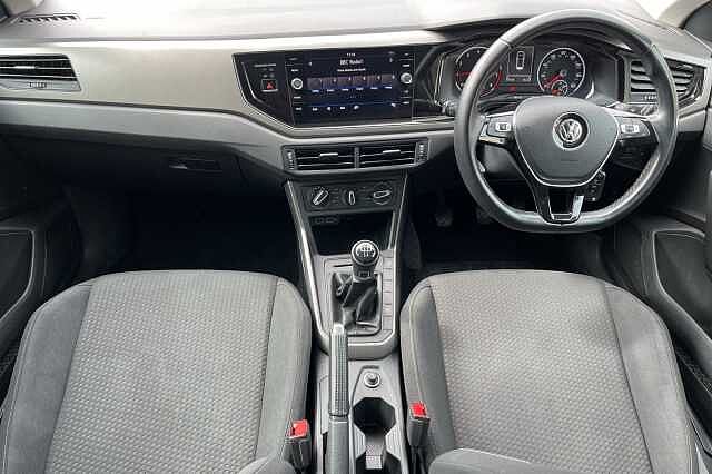 Volkswagen POLO 1.0 TSI 95 SE 5dr Silver