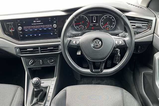 Volkswagen POLO 1.0 TSI 95 SE 5dr Silver