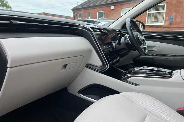 Hyundai TUCSON 1.6 T-GDi Plug-in Hybrid Ultimate 5dr 4WD Auto