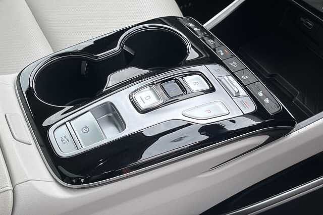 Hyundai TUCSON 1.6 T-GDi Plug-in Hybrid Ultimate 5dr 4WD Auto