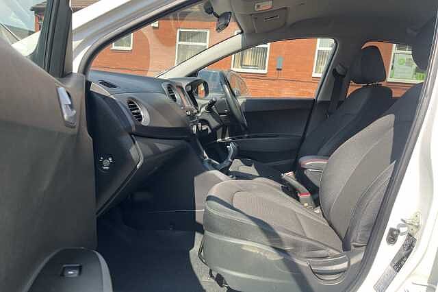 Hyundai i10 1.2 Premium SE 5dr Auto