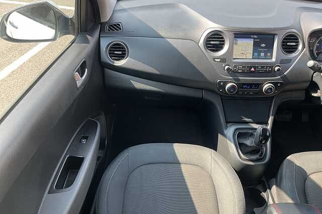 Hyundai i10 1.2 Premium SE 5dr Auto
