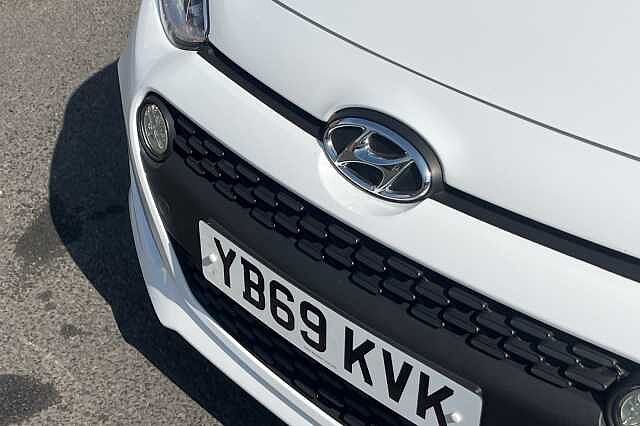Hyundai i10 1.2 Premium SE 5dr Auto